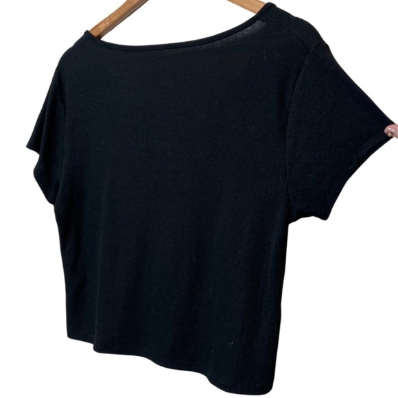 Target Basic Black Ribbed Wooden Button Crewneck Short Sleeve Cropped Top - Picture 10 of 14